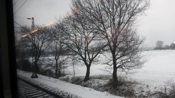 Zugfahrt Norddeutschland Schnee